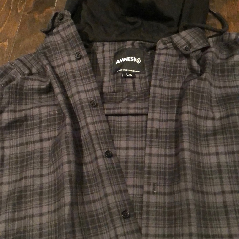 AMNESIA shirt new